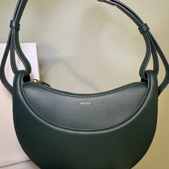 Polène Numéro Dix
Textured Green - Picture 5 of 11